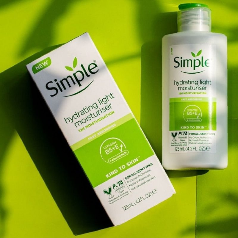 کرم آبرسان و مرطوب کننده سیمپل مدل لایت